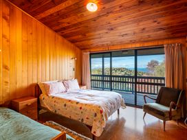 Lake View Lodge - Taupo Holiday Home -  - 1158195 - thumbnail photo 13