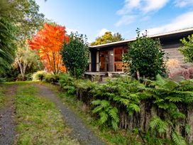 Lake View Lodge - Taupo Holiday Home -  - 1158195 - thumbnail photo 21