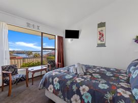 Hill Top House - Tauranga Holiday Home -  - 1158196 - thumbnail photo 14