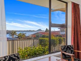 Hill Top House - Tauranga Holiday Home -  - 1158196 - thumbnail photo 15