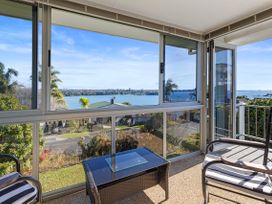 Bay View Gardens - Tauranga Holiday Home -  - 1158198 - thumbnail photo 9