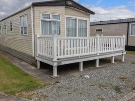 3 bedroom Cottage for rent in Lancaster