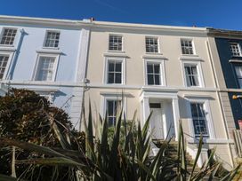1 bedroom Cottage for rent in Falmouth