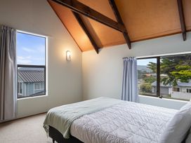 Beach Haven Manor - Waikanae Beach Holiday Home -  - 1159076 - thumbnail photo 11