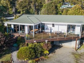 Moetapu Magic - Marlborough Sounds Holiday Home -  - 1159148 - thumbnail photo 2