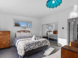 The Zen Hideout - Tauranga South Holiday Home -  - 1159308 - thumbnail photo 16