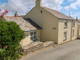 3 bedroom Cottage for rent in Tintagel