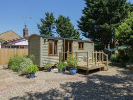 1 bedroom Cottage for rent in Lowestoft