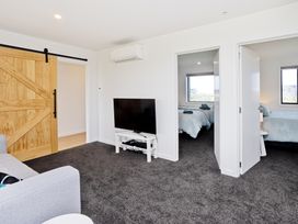 Southern Breeze - Colac Bay Beach House -  - 1159371 - thumbnail photo 5