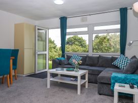 2 bedroom Cottage for rent in Dartmouth