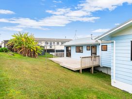 Seaview Lookout - Mangawhai Heads Holiday Home -  - 1159520 - thumbnail photo 23