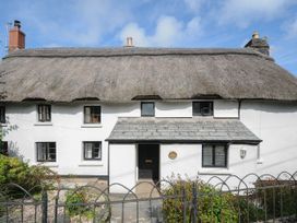 5 bedroom Cottage for rent in Bideford