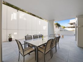 Spacious Cayman Mount Maunganui Apartment -  - 1159784 - thumbnail photo 3