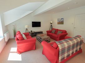3 bedroom Cottage for rent in Edinboro