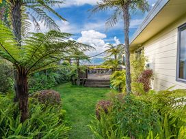 Getaway on Grove - Lake Taupo Holiday Home -  - 1160072 - thumbnail photo 17