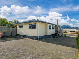 Getaway on Grove - Lake Taupo Holiday Home -  - 1160072 - thumbnail photo 20