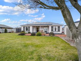 Family Bliss - Ashburton Holiday Home -  - 1160146 - thumbnail photo 24