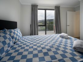 Harbour Heights - Akaroa Holiday Home -  - 1160522 - thumbnail photo 11