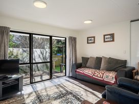 Dale Sanctuary - Raumati South Holiday Home -  - 1160524 - thumbnail photo 3