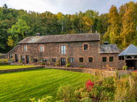 4 bedroom Cottage for rent in Watermillock