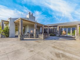 Rapaura Vineyard Escape - Blenheim Retreat -  - 1160599 - thumbnail photo 27