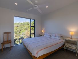 Slice of Paradise - Waipu Cove Holiday Home -  - 1160725 - thumbnail photo 18