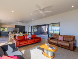 Slice of Paradise - Waipu Cove Holiday Home -  - 1160725 - thumbnail photo 7