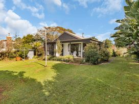 River Ridge Retreat - Ruakaka Holiday Home -  - 1160827 - thumbnail photo 7