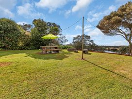 River Ridge Retreat - Ruakaka Holiday Home -  - 1160827 - thumbnail photo 9