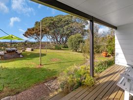 River Ridge Retreat - Ruakaka Holiday Home -  - 1160827 - thumbnail photo 8