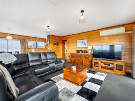 Riverside Haven - Turangi Holiday Home -  - 1161041 - thumbnail photo 17