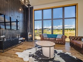 Taylor's Alpine Retreat - Ohakune Holiday Home -  - 1161175 - thumbnail photo 6