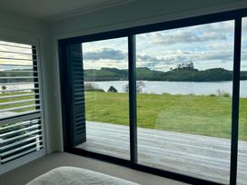 Lakefront Living - Lake Rotoiti Holiday Home -  - 1161269 - thumbnail photo 15