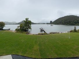 Lakefront Living - Lake Rotoiti Holiday Home -  - 1161269 - thumbnail photo 23
