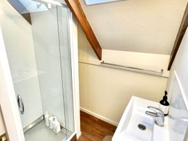 OK Holiday Unit #5 - Queenstown Holiday Apartment -  - 1161346 - thumbnail photo 12