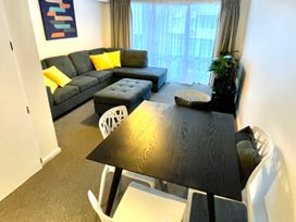 OK Holiday Unit #5 - Queenstown Holiday Apartment -  - 1161346 - thumbnail photo 2