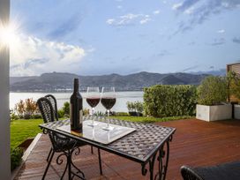 Sanctuary At The Bay - Diamond Harbour Retreat -  - 1161401 - thumbnail photo 1