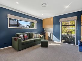 Regent Sanctuary - Martinborough Holiday Home -  - 1161478 - thumbnail photo 13