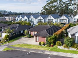 Relax on Cottage Court - Silverdale Holiday Home -  - 1161668 - thumbnail photo 29