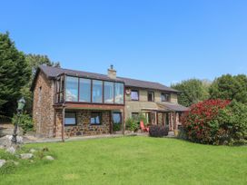 6 bedroom Cottage for rent in Abersoch