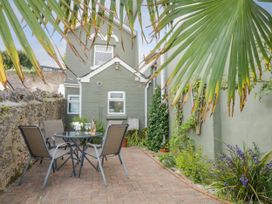 2 bedroom Cottage for rent in Brixham