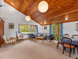 Lakefront Retreat - Lake Taupo Holiday Home -  - 1161781 - thumbnail photo 8