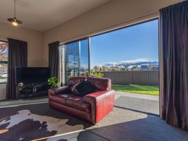 Mountain View Comfort - Te Anau Holiday Home -  - 1161855 - thumbnail photo 4