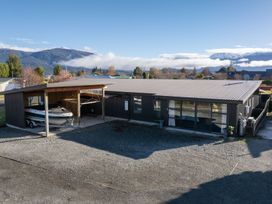 Mountain View Comfort - Te Anau Holiday Home -  - 1161855 - thumbnail photo 28