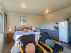 Mountain View Comfort - Te Anau Holiday Home -  - 1161855 - thumbnail photo 22