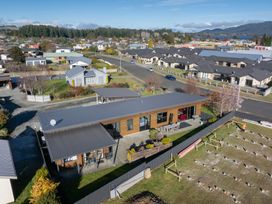 Mountain View Comfort - Te Anau Holiday Home -  - 1161855 - thumbnail photo 30