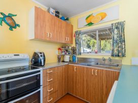 JustaBach - Tairua Holiday Home -  - 1161860 - thumbnail photo 7