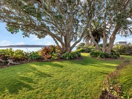 Harbourside Views - One Tree Point Holiday Home -  - 1161862 - thumbnail photo 4