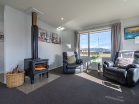 Cozy Haven - Te Anau Holiday Home -  - 1161867 - thumbnail photo 7