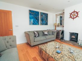 3 bedroom Cottage for rent in Salcombe